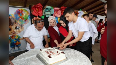 Karabük Valisi Oktay Çağatay Otizm Farkındalık Günü Etkinliğine Katıldı