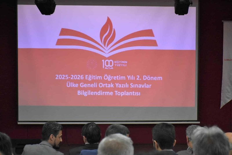 Karaman'da Ortak Yazılı Sınavlar Öncesi Okul Yöneticilerine Bilgilendirme Toplantısı - Görsel 3