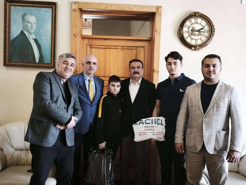 Karamürsel'den Ulusal ve Uluslararası Başarılar: Kickboksta Türkiye Şampiyonluğu, Jiu-Jitsu'da Birincilik - Görsel 5