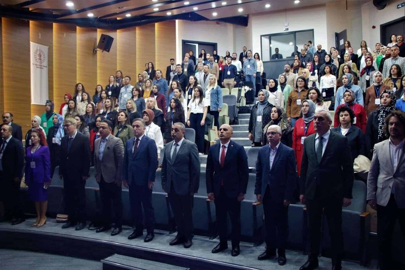 Kayseri'de STEM Eğitimi Çalıştayı Başladı: Öğretmenlerin Mesleki Gelişimi Hedefleniyor - Görsel 4