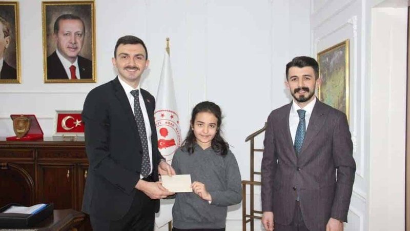 Köse'de TÜBİTAK Bölge Birincisi Öğrencilere Kaymakam'dan Ödül - Görsel 5