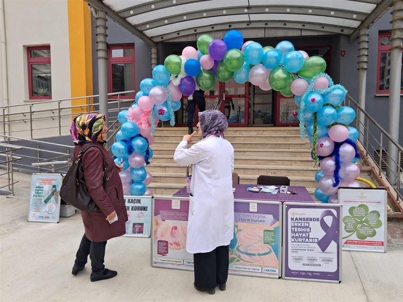 Maçka'da Ulusal Kanser Haftası Etkinlikleri Başladı: Farkındalık ve Erken Teşhis Vurgusu - Görsel 2