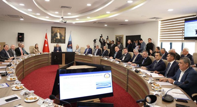 Muratpaşa Kaymakamlığı: Antalya Mavi Akdeniz İnisiyatifi Değerlendirme Toplantısı Gerçekleştirildi - Görsel 2