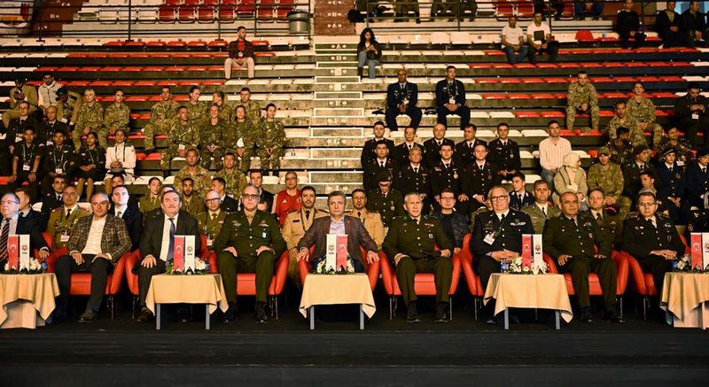 Muratpaşa Kaymakamlığı Ev Sahipliğinde 3. Uluslararası CISM Dünya Yarı Maraton Şampiyonası Başarıyla Tamamlandı - Görsel 3