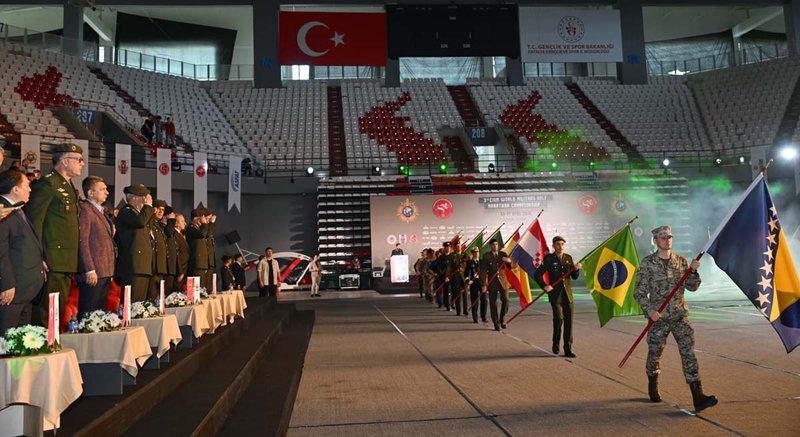Muratpaşa Kaymakamlığı Ev Sahipliğinde 3. Uluslararası CISM Dünya Yarı Maraton Şampiyonası Başarıyla Tamamlandı - Görsel 4