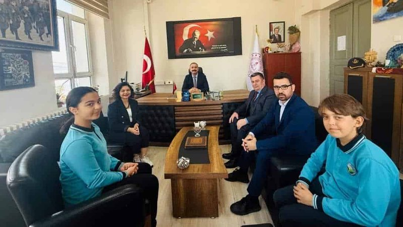 Ocaklar İlk/Ortaokulu'ndan Uluslararası Kalite Etiketi ve Ulusal Kalite Belgesi Başarısı - Görsel 2