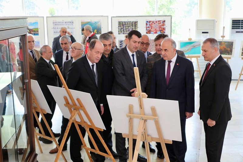 Ordu Valiliği'nden "Uluslararası Tarım Orman ve İnsan" Fotoğraf Sergisi Açılışı - Görsel 4