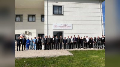 Söğütlü'de Yeni Semt Polikliniği Hizmete Açıldı: Gece Yarısına Kadar Sağlık Hizmeti