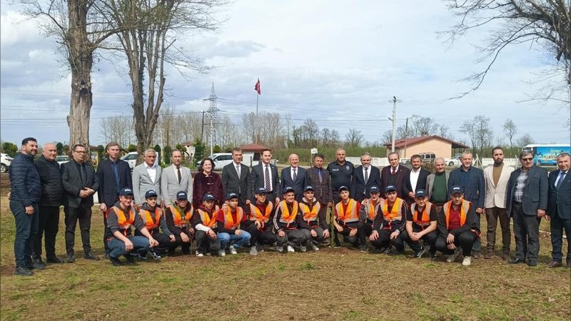 Terme'de Fidan Dikimi Etkinliği: Geleceğe Nefes Olacak Fidanlar Toprakla Buluştu