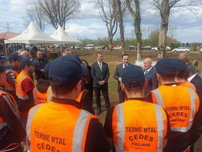 Terme'de Fidan Dikimi Etkinliği: Geleceğe Nefes Olacak Fidanlar Toprakla Buluştu - Görsel 2