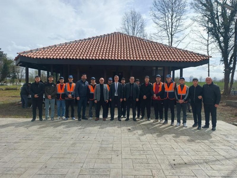 Terme'de Fidan Dikimi Etkinliği: Geleceğe Nefes Olacak Fidanlar Toprakla Buluştu - Görsel 3