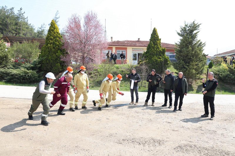 Vali Çağatay, Türkiye Ormancılık Yarışmaları Karabük Programına Katıldı - Görsel 5