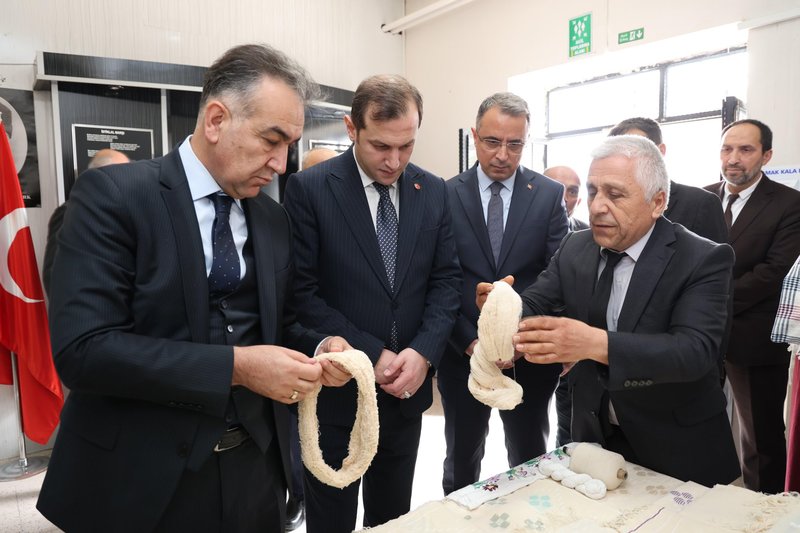 Vali Oktay Çağatay Eflani'de Kamu Yatırımlarını İnceledi, Kültürel Çalışmalar Hakkında Bilgi Aldı - Görsel 4