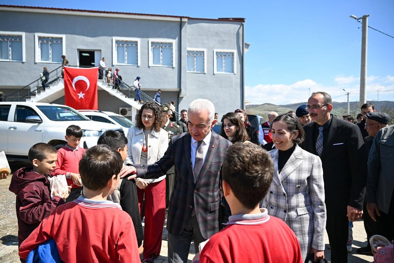 Vali Uğur Turan, Şehit Anıl Yalap'ın Anma Programına Katıldı - Görsel 5