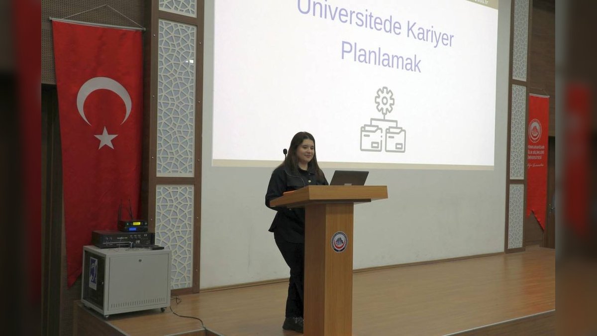 AFSÜ'de Öğrencilere Kariyer Planlama Eğitimi Verildi