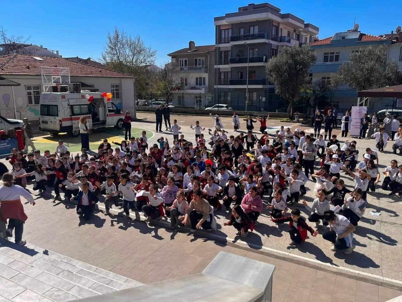 Çanakkale'de 'Sağlıklı Çocuk Sağlıklı Gelecek' Programı Arıburun İlkokulu'nda Hayat Buldu - Görsel 3