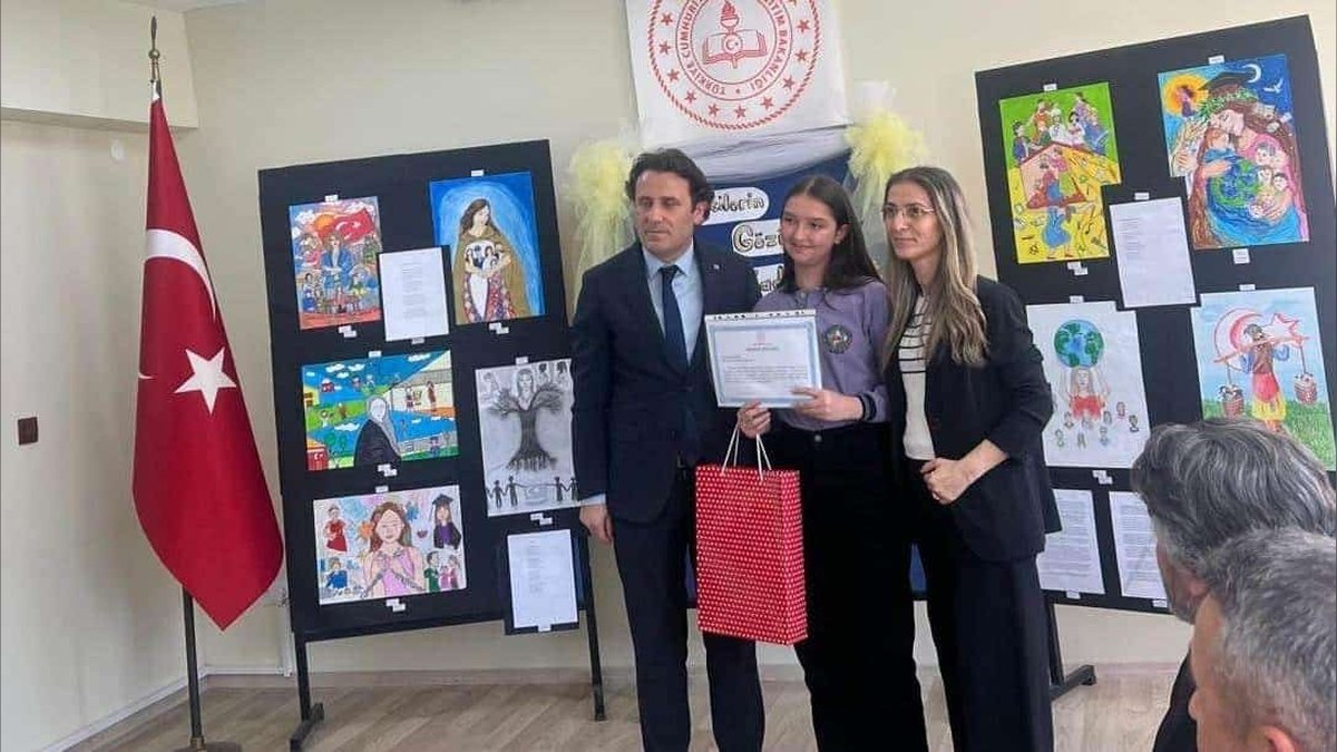 Doğankent Ortaokulu Öğrencisi Nilay Keskin'den Resim Yarışmasında İl İkinciliği