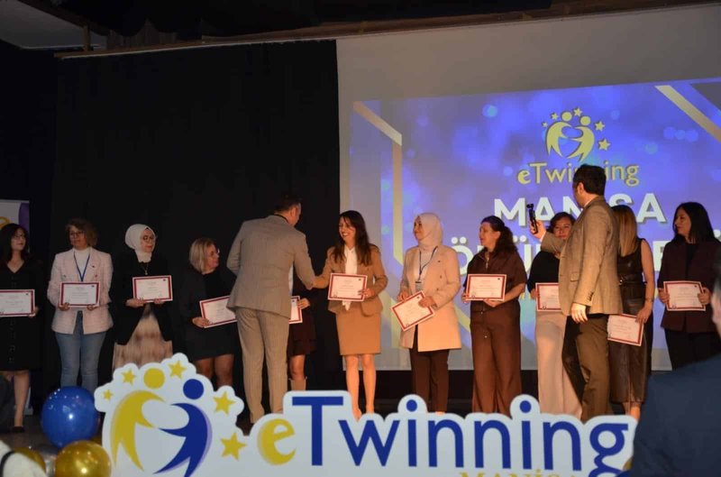 Manisa'da eTwinning Kalite Etiketi Töreni Gerçekleştirildi - Görsel 5