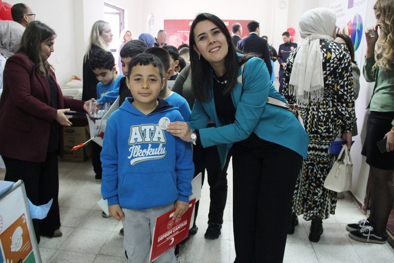 Adana'da 'Sağlıklı Çocuk, Sağlıklı Gelecek' Programı Kapsamında 500 Öğrenciye Eğitim Verildi - Görsel 2