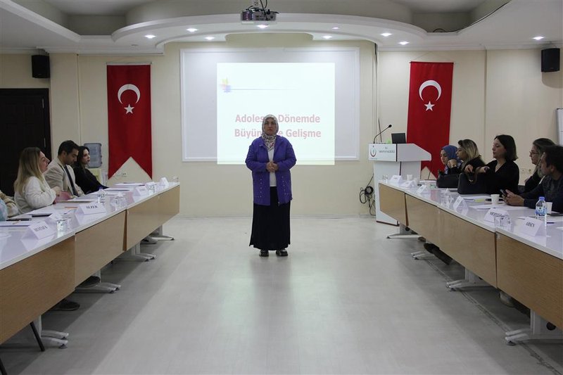 Adana İl Sağlık Müdürlüğü'nden Ergen Sağlığı Programı Eğitimi - Görsel 2