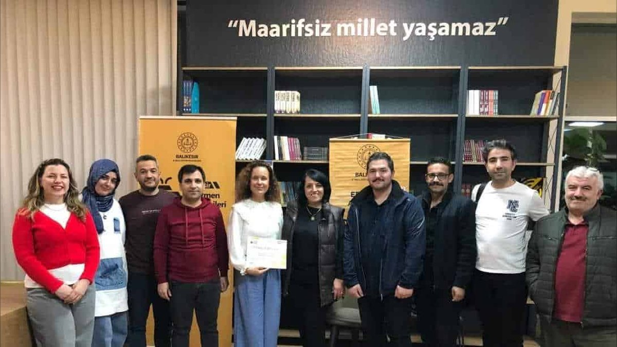 Balıkesir'de Edebiyat Akademisi'nde Etkili İletişim ve Dramatik Kurgu Atölyesi