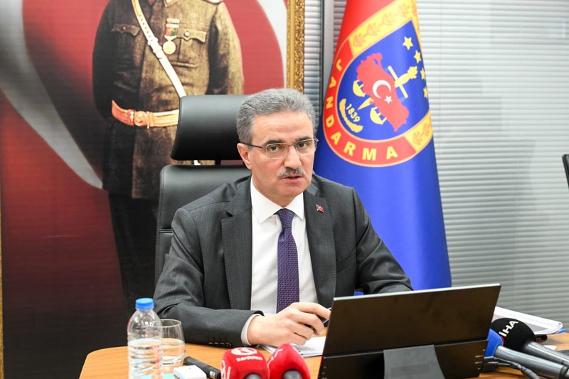 Erzurum Valiliği'nden Asayiş Değerlendirmesi: Olaylarda Artış, Kişiye Karşı Suçlarda Azalma - Görsel 5