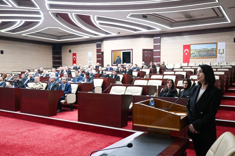 Erzurum Valiliği'nden Bağımlılıkla Mücadele Toplantısı: Vali Baruş'tan Önemli Açıklamalar - Görsel 3