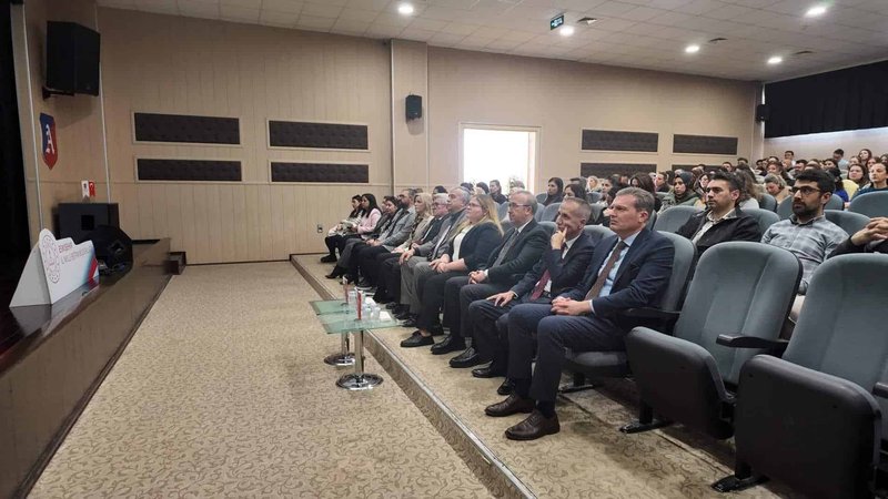 Eskişehir İl Milli Eğitim Müdürlüğü'nden Türkiye Yüzyılı Maarif Modeli Fen Bilimleri Zirvesi - Görsel 4