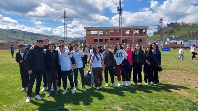 Gülyalı Ortaokul Öğrencileri Atletizmde Yarıştı