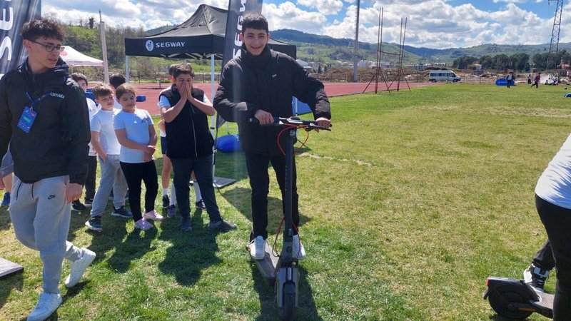 Gülyalı Ortaokul Öğrencileri Atletizmde Yarıştı - Görsel 5