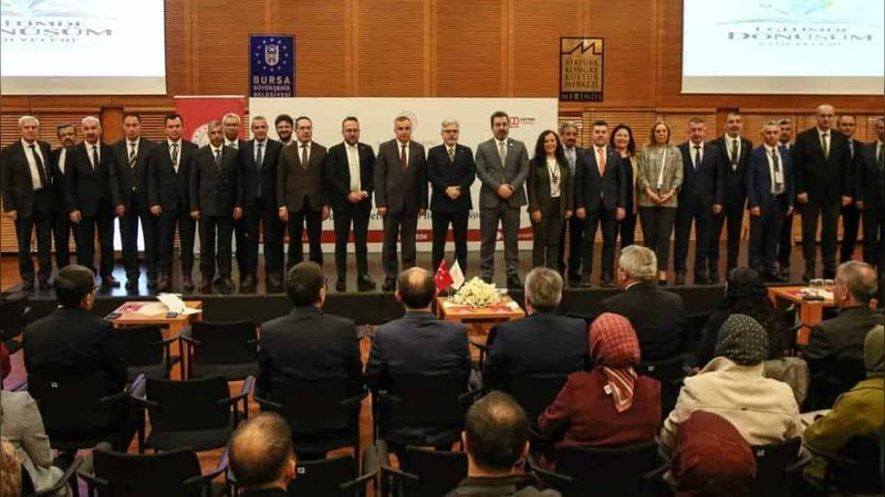 Karapürçek İlçe Milli Eğitim Müdürlüğü'nden Öğretmenlere Yönelik Dönüşüm Atölyeleri Tanıtıldı