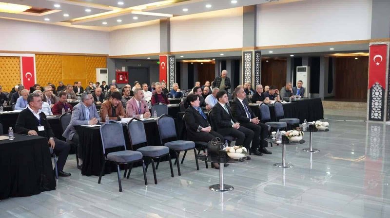 Mersin İl Milli Eğitim Müdürü'nden Disiplin, Ödül ve Etik Semineri Değerlendirmesi - Görsel 5