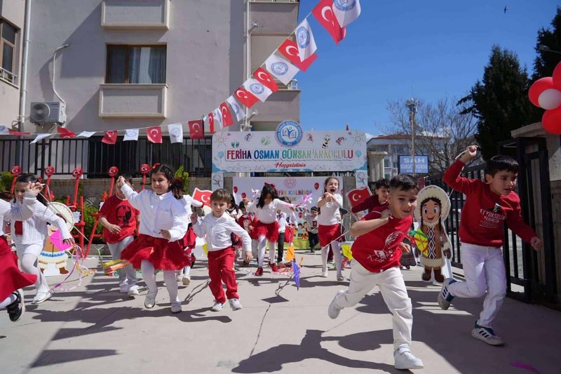 Muğla'da 'Maarifin Kalbinde Çocuk' Etkinlikleri Coşkuyla Devam Ediyor - Görsel 3