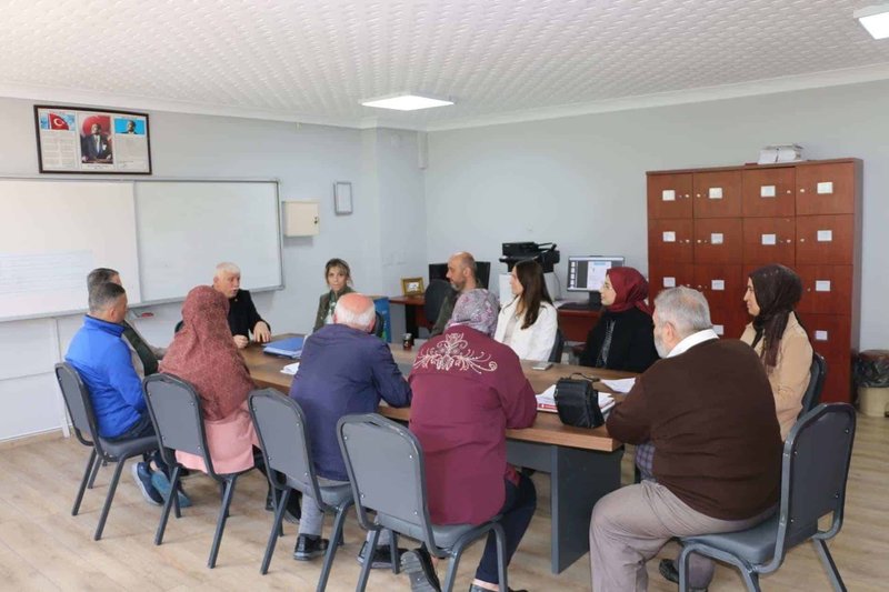 Of İlçe Milli Eğitim Müdürü Kabahasanoğlu'ndan Solaklı Vadisi Okullarına Ziyaret - Görsel 5