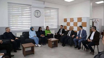 Safranbolu'da Eğitim Buluşması: İlçe Milli Eğitim Müdürü Öğretmenlerle Bir Araya Geldi