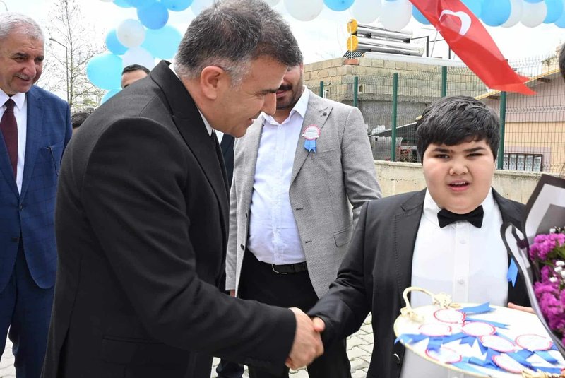 Şanlıurfa'da Otizme Farkındalık Etkinliği: Özel Eğitim Uygulama Okulu'ndan Renkli Dokunuş - Görsel 5