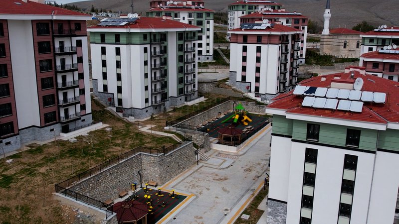 TOKİ Konya Yunak'ta 216 Sosyal Konut Teslim Ediliyor - Görsel 4
