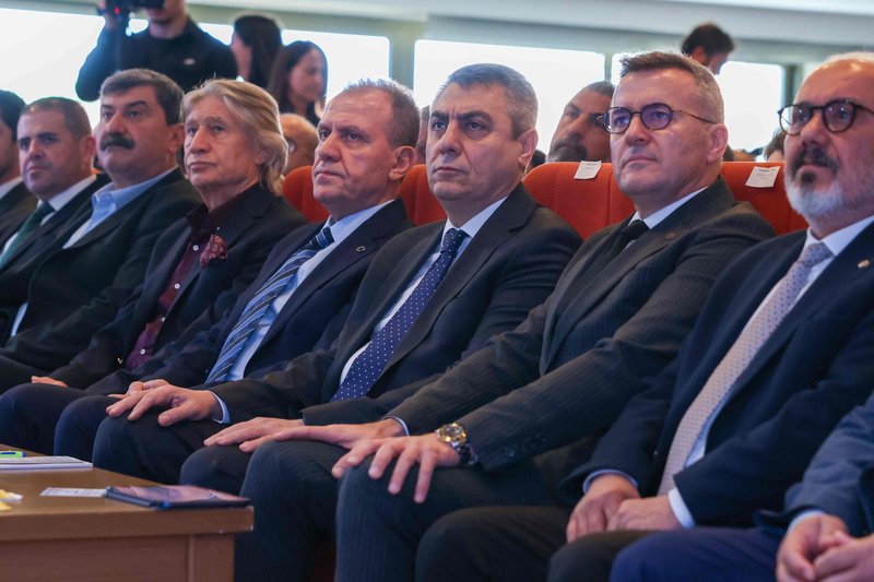 Vali Atilla Toros: Mersin Markalaşma Yolculuğu Şehrin Gücünü Artıracak - Görsel 2