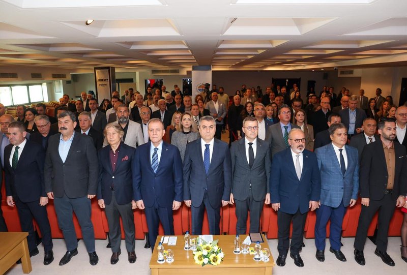 Vali Atilla Toros: Mersin Markalaşma Yolculuğu Şehrin Gücünü Artıracak - Görsel 5