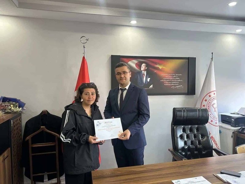 Çatalzeytin'de eTwinning Başarısı: İlçe Milli Eğitim Müdürü Öğretmenleri Tebrik Etti - Görsel 4