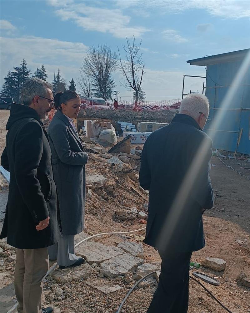 Eskişehir Sağlık İl Müdürlüğü'nden Yunus Emre Devlet Hastanesi Ek Hizmet Binası Alanlarında İnceleme - Görsel 3
