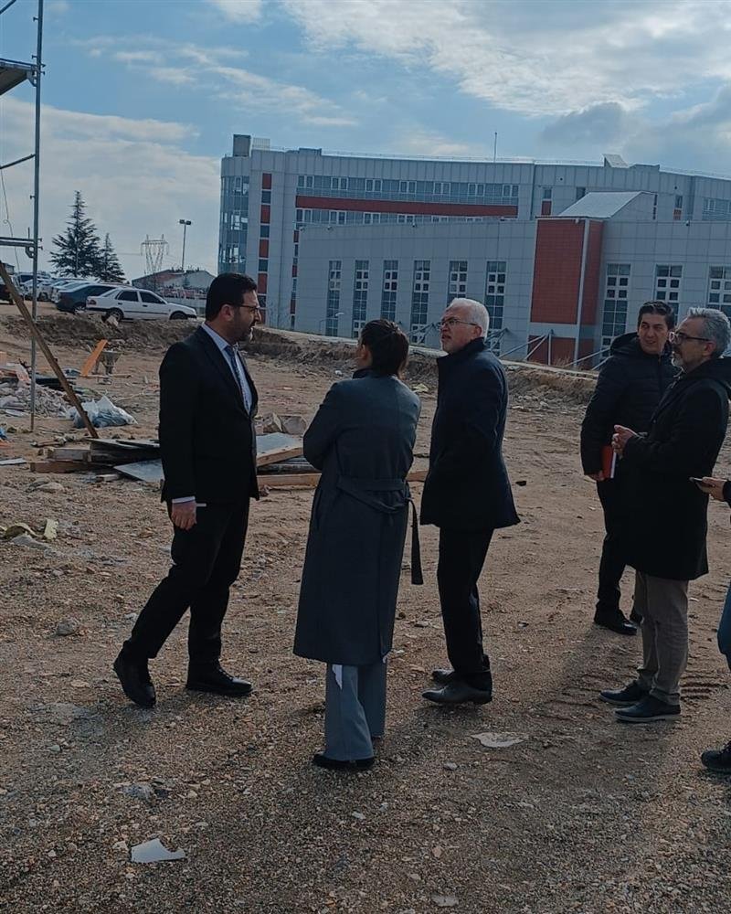 Eskişehir Sağlık İl Müdürlüğü'nden Yunus Emre Devlet Hastanesi Ek Hizmet Binası Alanlarında İnceleme - Görsel 4