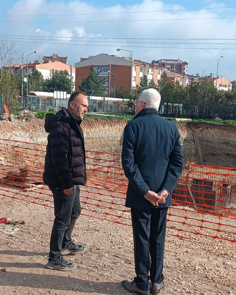 Eskişehir Sağlık İl Müdürlüğü'nden Yunus Emre Devlet Hastanesi Ek Hizmet Binası Alanlarında İnceleme - Görsel 5