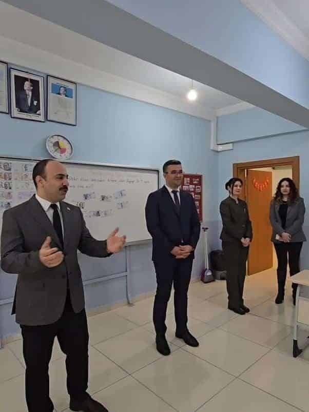 Kaymakam Şahin'den Yunus Emre İlkokulu'na Ziyaret ve Sıfır Atık Defilesi - Görsel 3