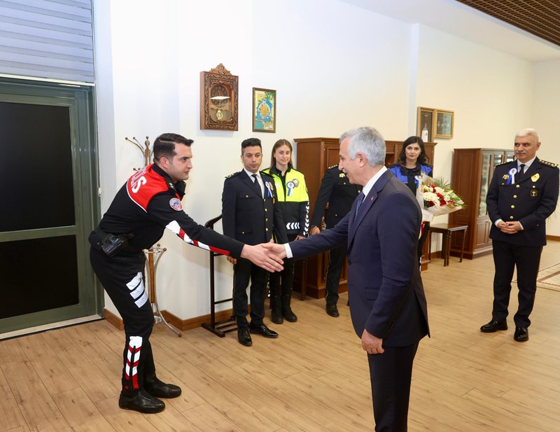 Vali Ünlüer, Polis Haftası Kapsamında Emniyet Teşkilatını Kabul Etti - Görsel 5