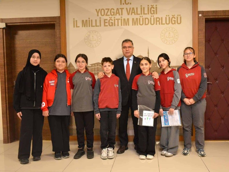 Yozgat'ta Erasmus+ Öğrencileri İl Milli Eğitim Müdürü Altınkaynak'ı Ziyaret Etti - Görsel 4