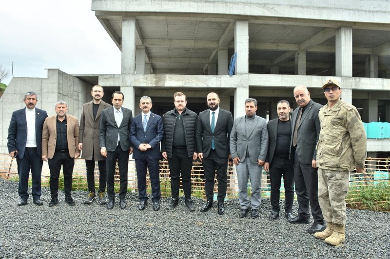 AK Parti Elazığ Milletvekili Erol Keleş, Palu-Kovancılar Devlet Hastanesi ve Eğitim Yatırımlarını İnceledi - Görsel 3