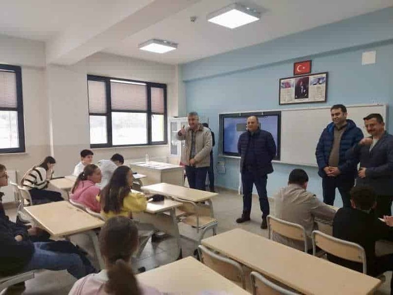 Amasya İl Milli Eğitim Müdürü Mehmet Ali Katipoğlu, Taşova'daki DYK'ları Ziyaret Etti - Görsel 3