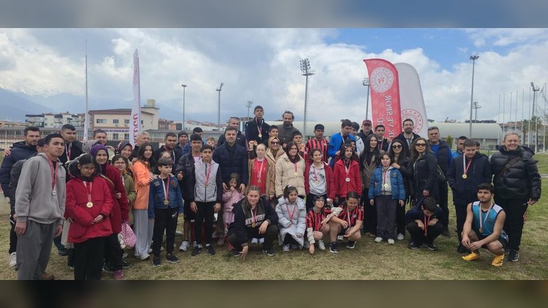 Denizli'de Özel Sporcular İl Şampiyonası Heyecanı