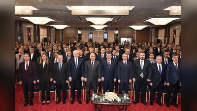 Diyarbakır'da Tarım ve Sanayi Vizyon Çalıştayı: Cumhurbaşkanı Yardımcısı Yılmaz'dan Önemli Açıklamalar